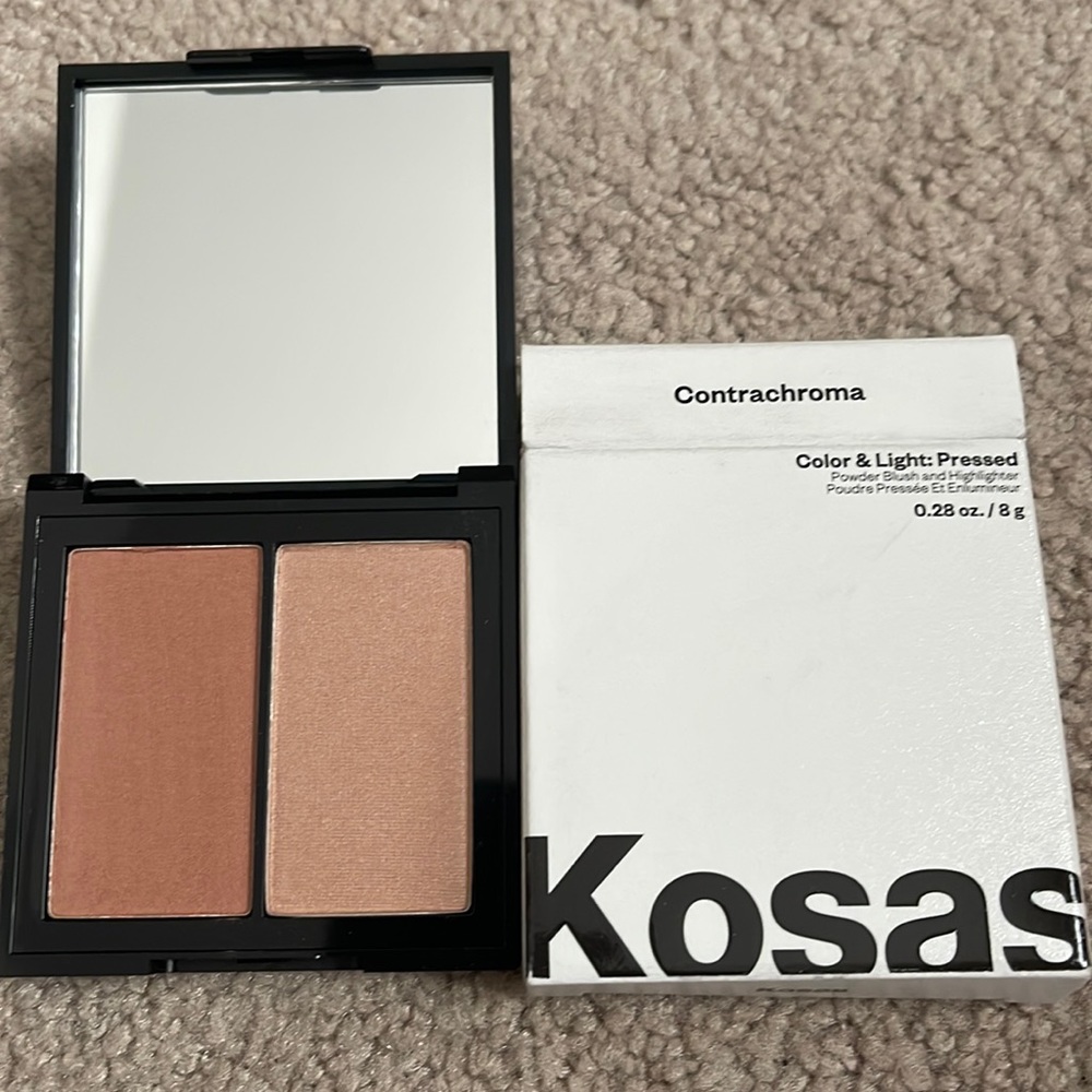 Kosas power blush and highlighter in the shade Contrachroma.